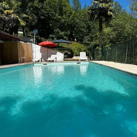 펜션 8 Personnes Avec Piscine