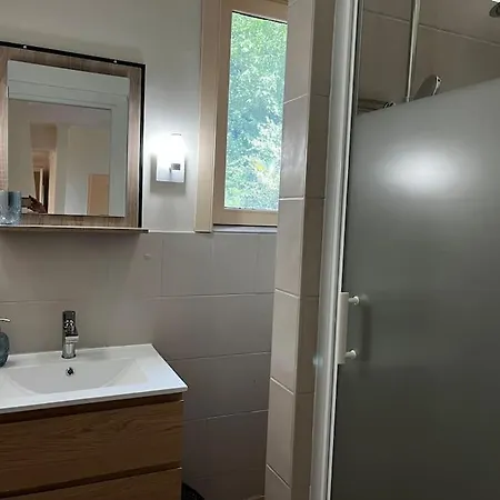 8 Personnes Dans Un écrin De Verdure Avec Vue Casa vacanze